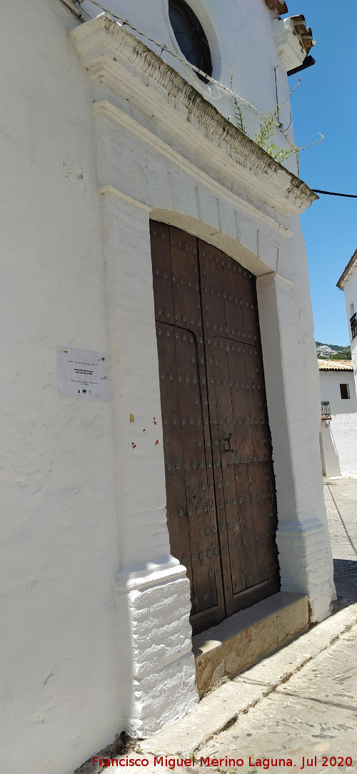 Iglesia de San Juan - Iglesia de San Juan. Portada trasera