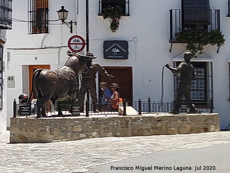 Monumento al Toro de Cuerda - Monumento al Toro de Cuerda. 