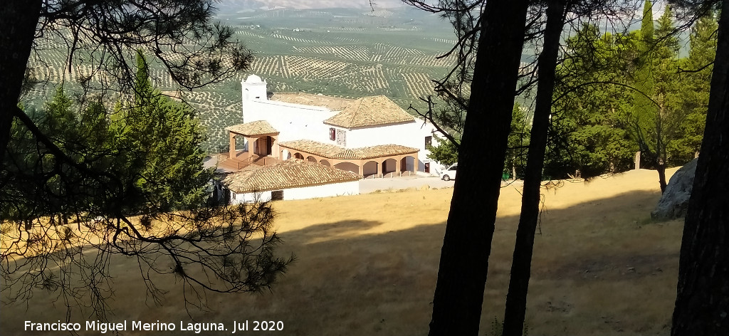 Camino Alto de la Quebrada - Camino Alto de la Quebrada. Vistas hacia la Ermita de la Virgen de la Cabeza