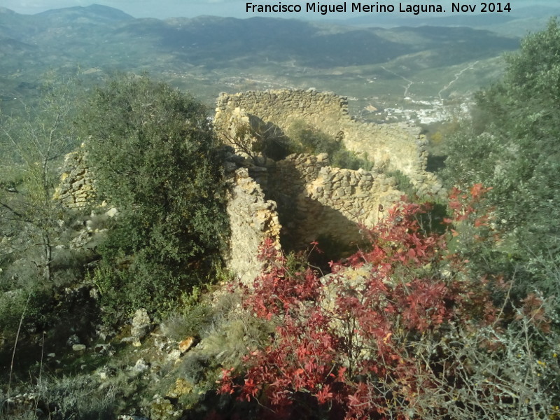 La Colonia - La Colonia. La Camua - Castillo de Locubn