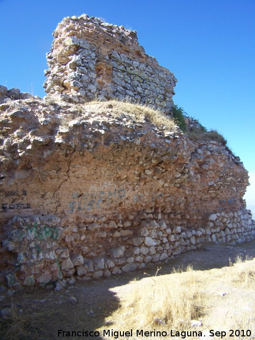 Castillo de la Pea. Torre del Homenaje - Castillo de la Pea. Torre del Homenaje. Arranque de la bveda del segundo piso y muro del tercer piso