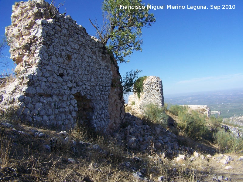 Castillo de la Pea. Muralla Norte - Castillo de la Pea. Muralla Norte. Extramuros