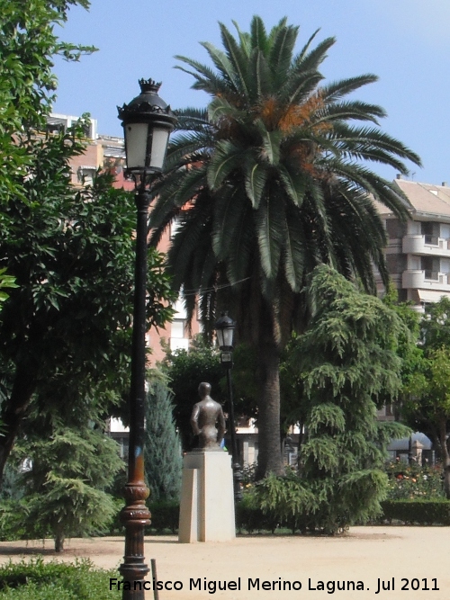 Monumento a Manolete - Monumento a Manolete. 