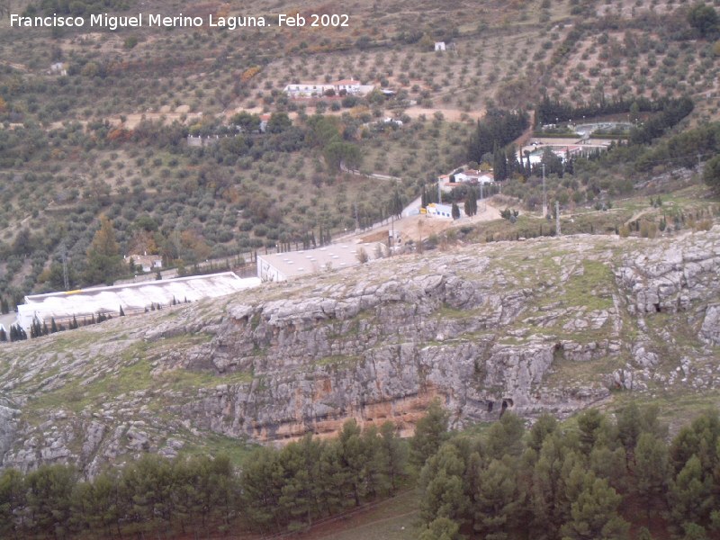 Cerro Cao Quebrado - Cerro Cao Quebrado. Paredes rocosas cerca de Jan