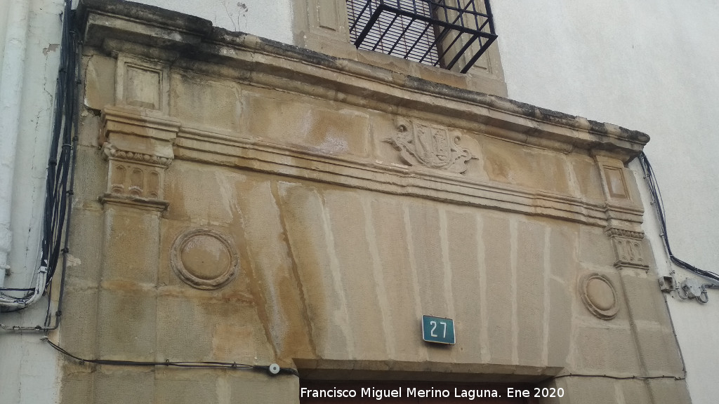 Dintel - Dintel. Calle Nueva del Rojo - Baeza