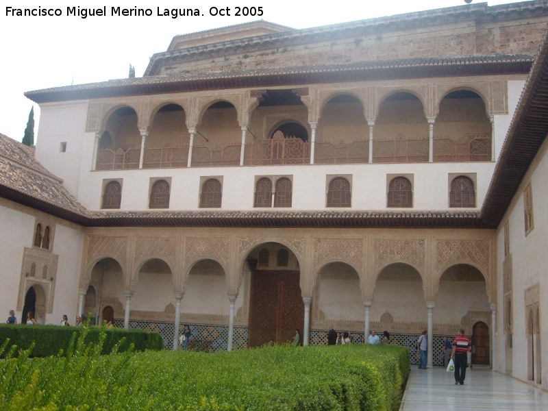 Alhambra. Patio de los Arrayanes - Alhambra. Patio de los Arrayanes. 