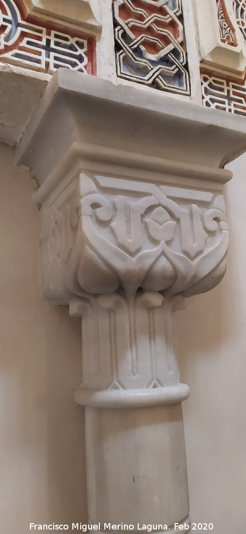 Madraza - Madraza. Capitel del Oratorio