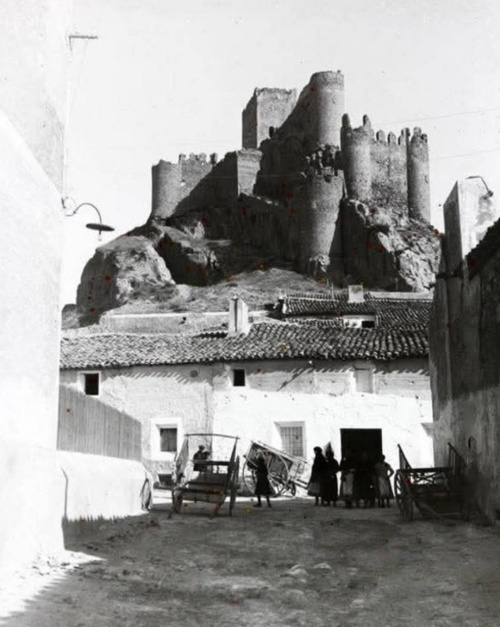 Castillo de Almansa - Castillo de Almansa. A�os 30-40 del siglo XX.