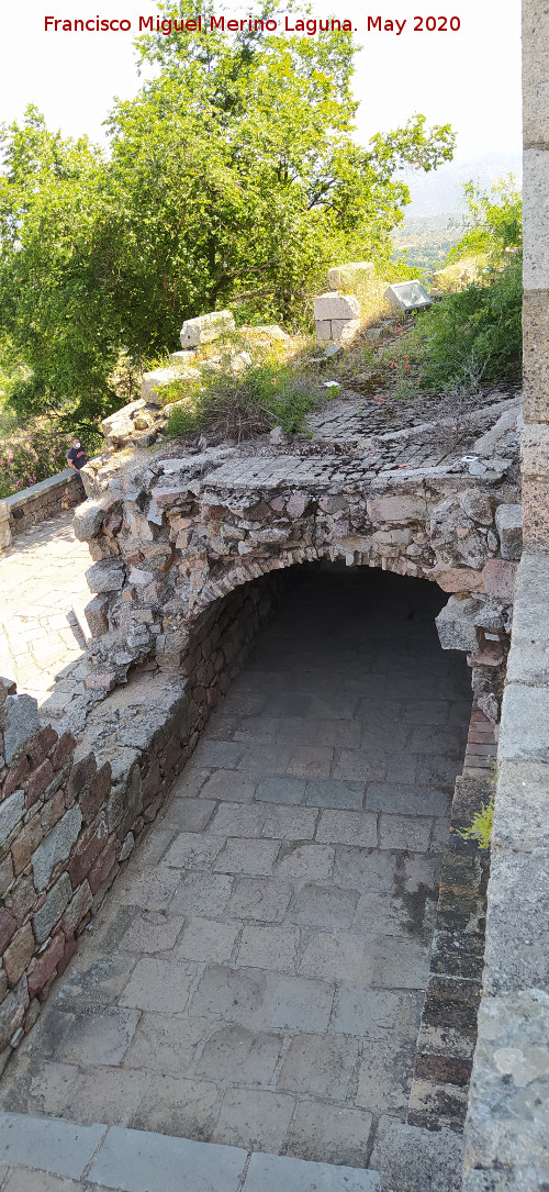 Santuario de la Virgen de la Cabeza - Santuario de la Virgen de la Cabeza. Restos del antiguo Santuario
