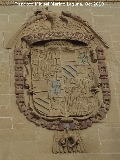 Ayuntamiento de Baeza - Ayuntamiento de Baeza. Escudo imperial