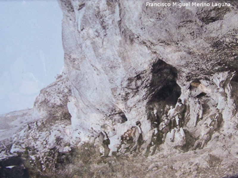 Santuario ibrico de la Cueva de la Lobera - Santuario ibrico de la Cueva de la Lobera. Visita a principios del siglo XX de la Real Academia de la Historia