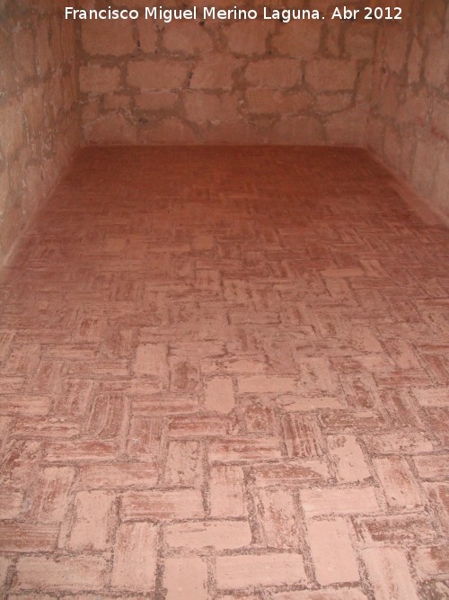 Alcazaba. Torre del Homenaje - Alcazaba. Torre del Homenaje. Suelo de la Sala de la Guardia