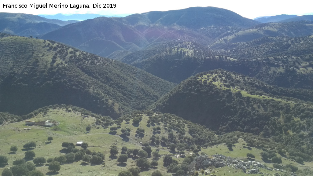 Lomas de Carboneros - Lomas de Carboneros. Vistas hacia la Sierra del Trigo