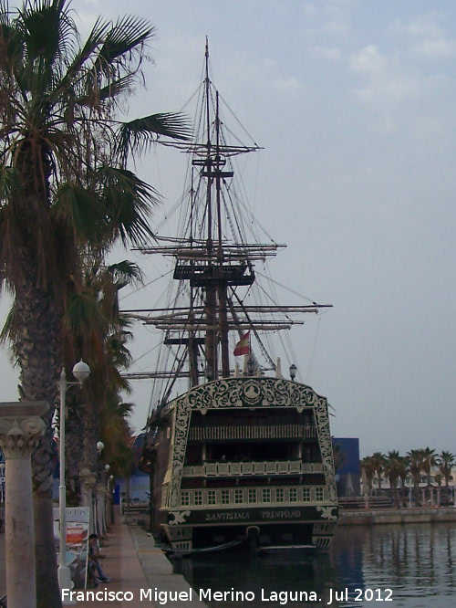 Santsima Trinidad - Santsima Trinidad. Puerto de Alicante