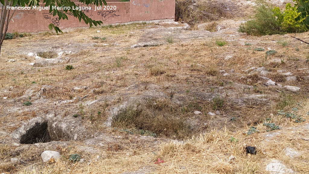 Marroqu�es Bajos - Marroqu�es Bajos. Restos en la Calle Canarias