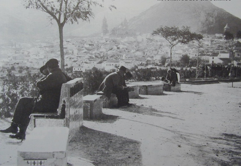 Paseo de la Alameda - Paseo de la Alameda. Rotonda de Capuchinos (Cine Auditorio) 1959