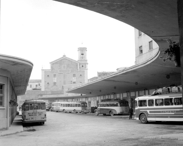 Estacin de Autobuses - Estacin de Autobuses. Foto antigua