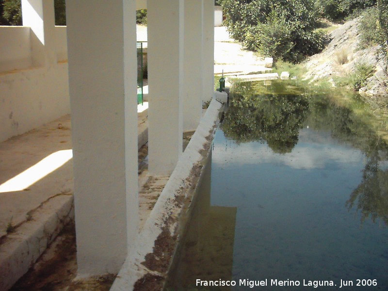 Lavadero de la Fuente de la Pea - Lavadero de la Fuente de la Pea. Lavadero junto a la charca