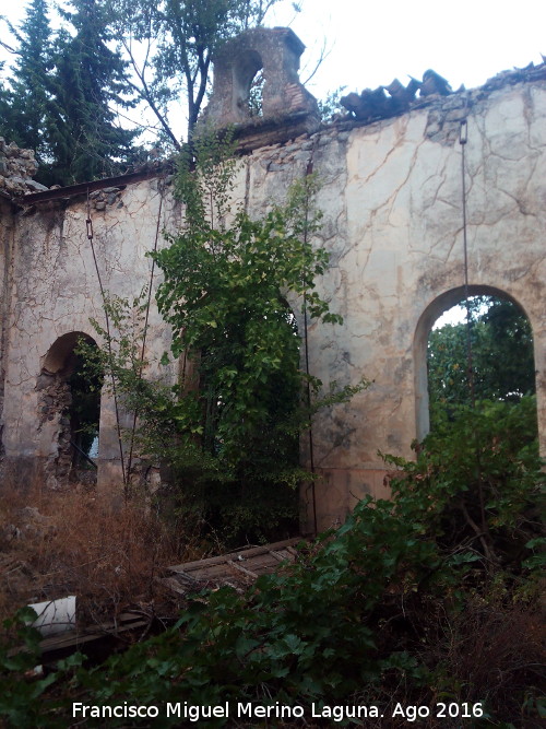 Ermita de Jabalcuz - Ermita de Jabalcuz. Fachada a intramuros