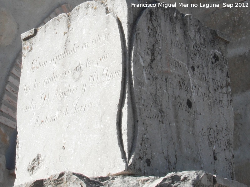 Humilladero - Humilladero. L�pidas