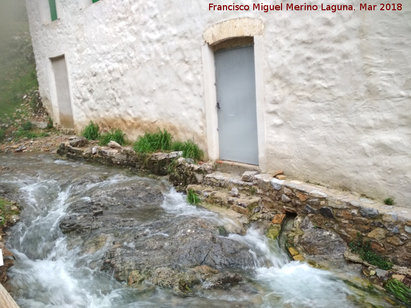 Arroyo de los Ba�os - Arroyo de los Ba�os. A su paso por el Balneario