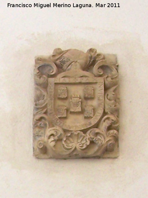 Casa de la Calle Rostro n 12 - Casa de la Calle Rostro n 12. Escudo de los Torres