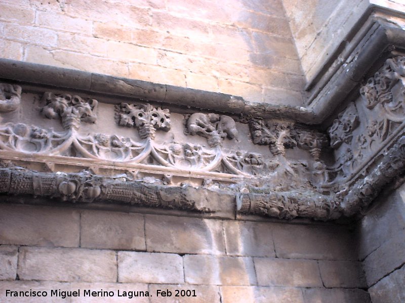 Catedral de Jan. Fachada gtica - Catedral de Jan. Fachada gtica. Desde el tercer contrafuerte empezando por la derecha