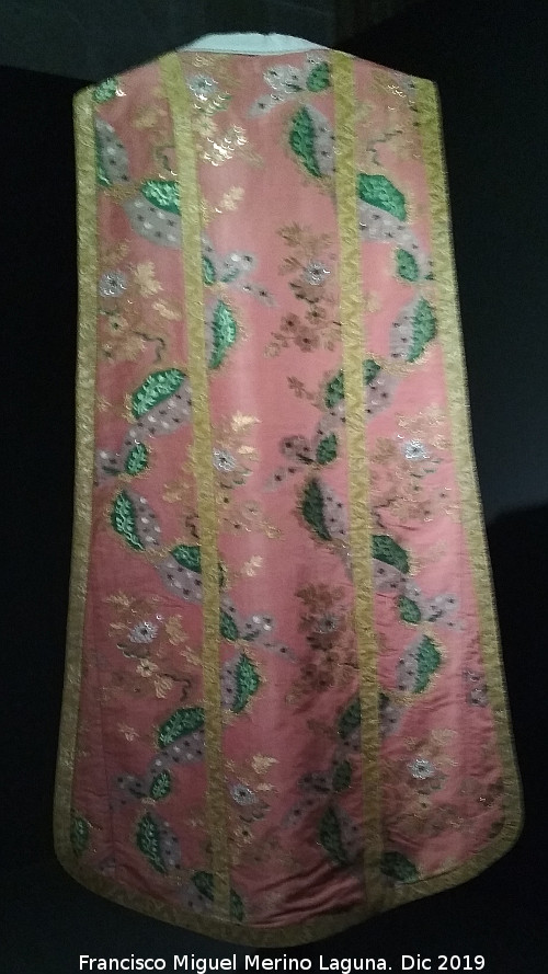 Catedral de Ja�n. Sacrist�a - Catedral de Ja�n. Sacrist�a. Casulla 1750-1770