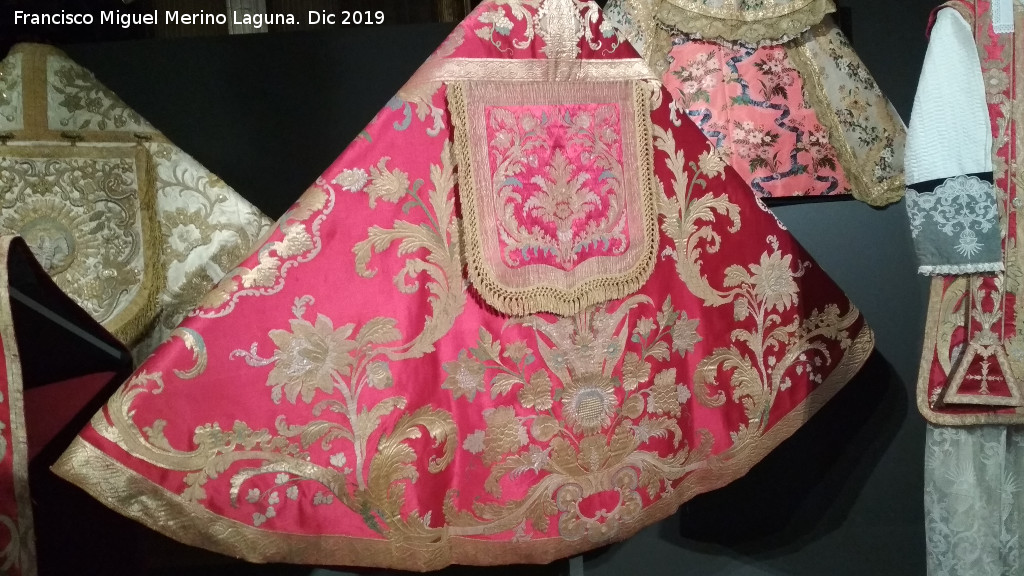 Catedral de Jan. Sacrista - Catedral de Jan. Sacrista. Capa pluvial de San Eufrasio 1789