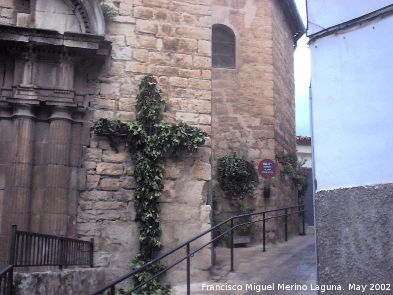 Convento de La Merced - Convento de La Merced. Cruz y callejn a la derecha de la Portada Principal