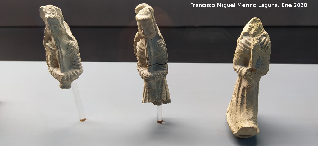Museo Provincial - Museo Provincial. Silbatos siglos XVII-XVIII. Alfar del centro hist�rico de Ja�n