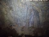 Cueva del Agua. Formaciones calcreas