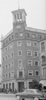 Edificio de la Caja de Ahorros de Crdoba. Foto antigua