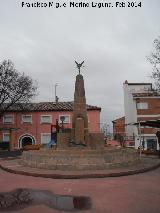 Monumento a Jacinto Higueras. 