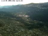 Aldea Arroyo Fro. Desde el Mirador del Puerto de las Palomas