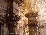 Catedral de Jan. Columnas. 