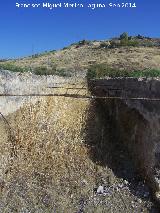 Acueducto del Puente Tablas. Tirantes de hierro