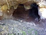 Cuevas Piquita. Cueva XII. Distribuidor con chimenea