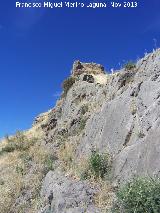 Castillo Vboras. Paredes rocosas en donde se asienta el castillo