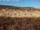 Corral de los Poyales. Muro