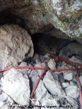 Cueva del Cerro de Santa Catalina. Entrada cegada a la sala