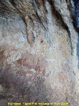 Pinturas rupestres de las Cuevas del Curro Abrigo II. Pared donde se encuentra la pintura