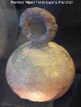 Oppidum Puig Castellar. Reproducci�n de pesa con inscripci�n ibera levantina. Exposici�n los Iberos - Ja�n