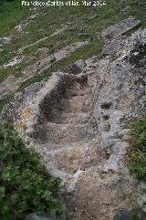 Oratorio visigodo de Giribaile. Escaleras. 