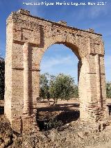 Arco del Cortijo El Mono. 