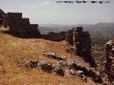 Castillo de Arenas. Recinto Inferior. Torren de Tapial