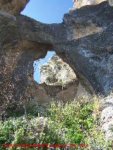Castillo de El Rosel. Arco de piedra