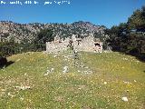 Cortijo Pardales. Con su camino nivelado