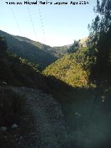 Camino de la Canalizacin de Otiar. 