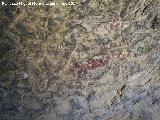 Pinturas rupestres del Abrigo I del To Serafn. Manchas de color rojo